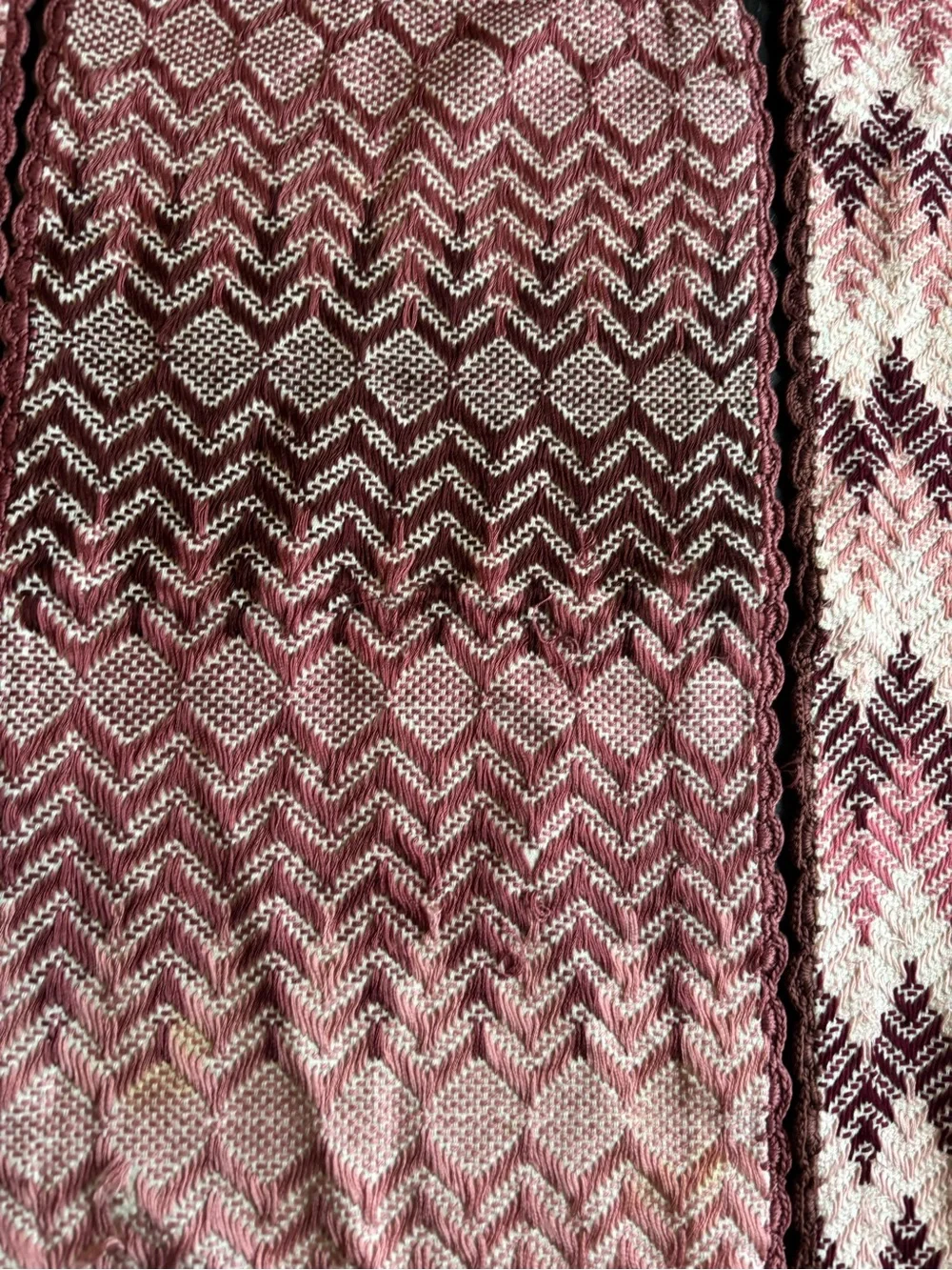 Vintage granny cor Handwoven Pink Chevron Table Runners/mats- Set of 4, 2 sizes
